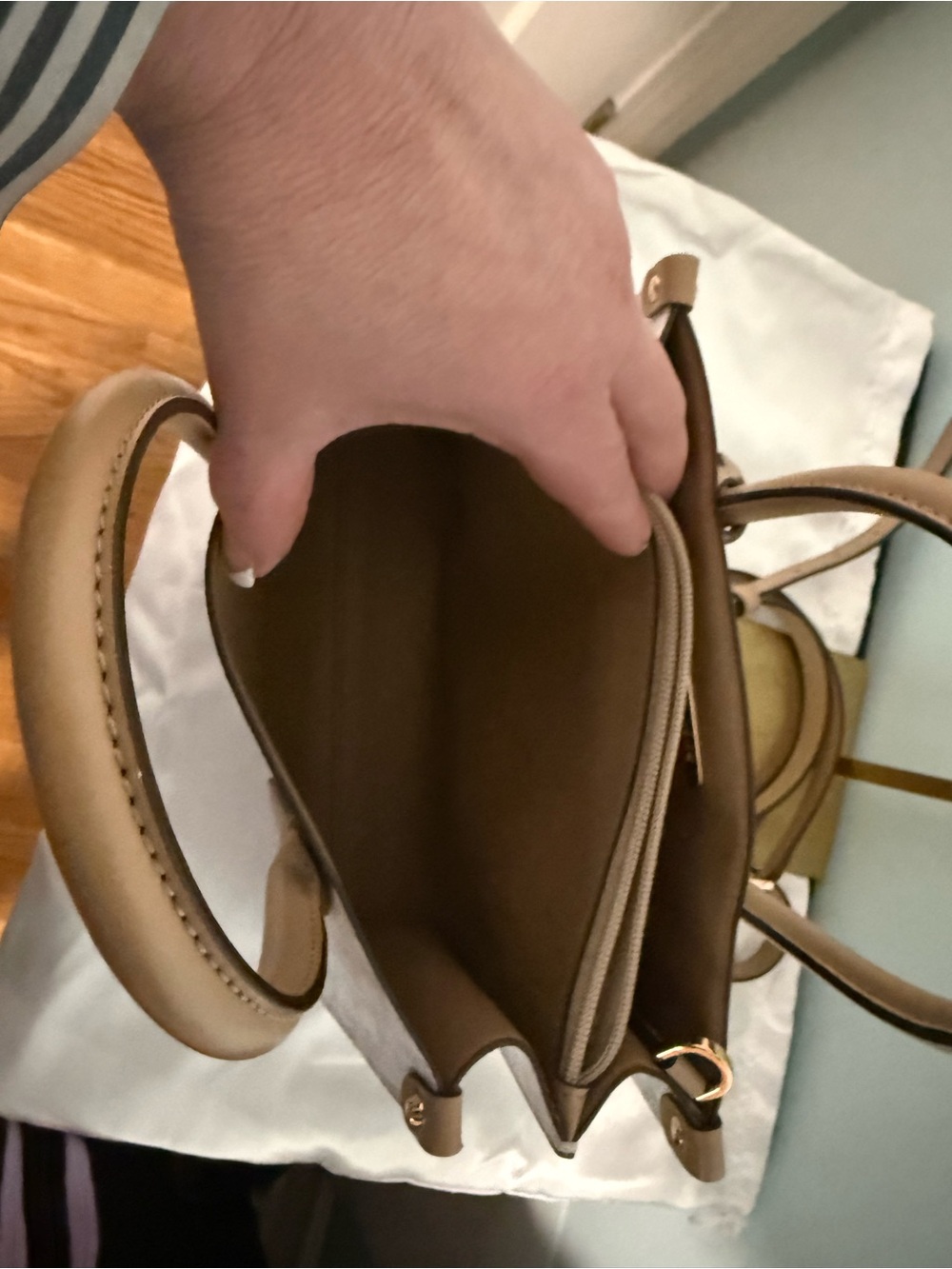 Michael Kors Beige and Yellow Stripe Satchel Handbag with Crossbody & bag charm! - Picture 7 of 15